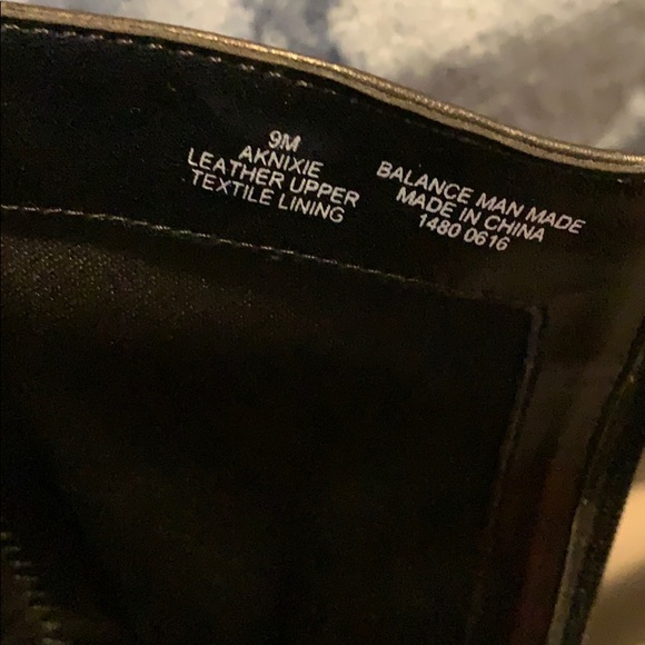 Anne Klein leather boots - Picture 4 of 8